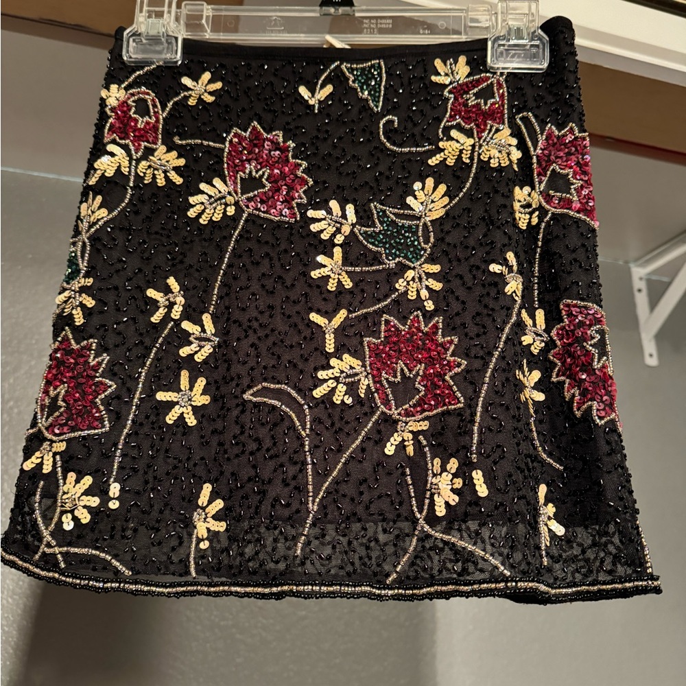 Beads skirt